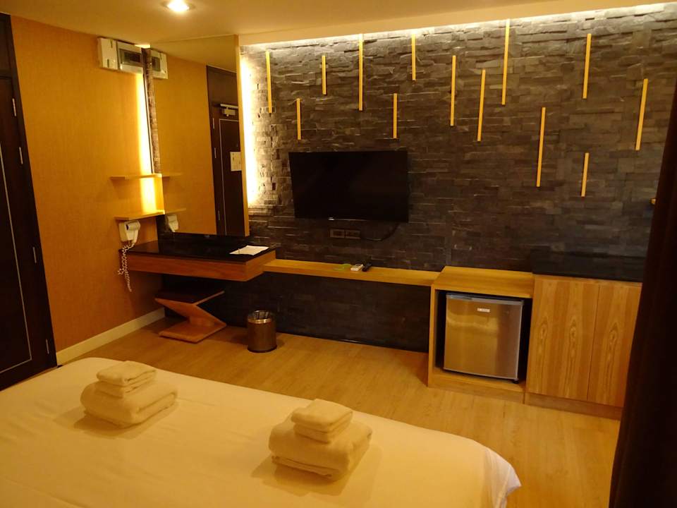 Schönes Zimmer 6 Etage hinten raus ZENNIQ