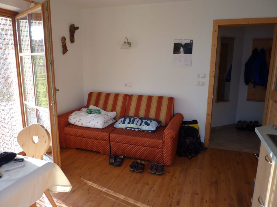 Sofa bzw. Schlafsofa in der Küche Bauernhof Ronsol Hof