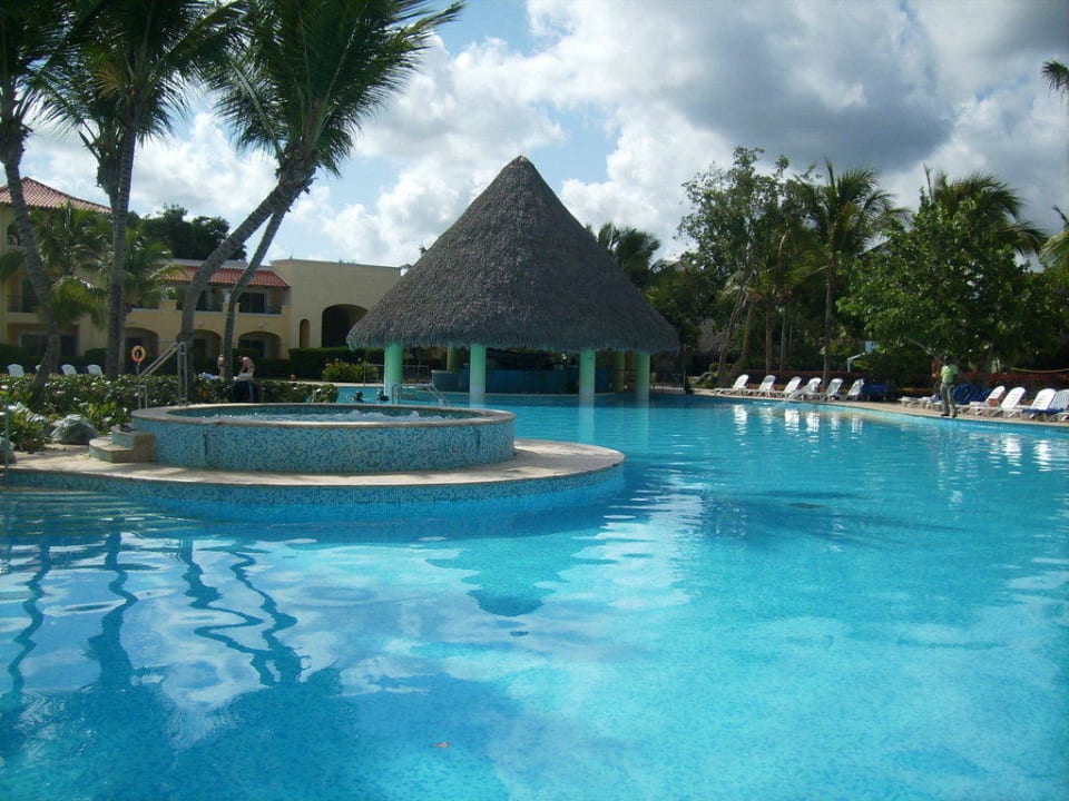 Pool mit Poolbar Iberostar Selection Hacienda Dominicus