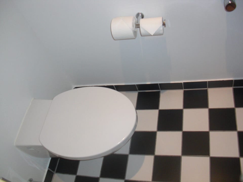 WC INNSIDE by Meliá Frankfurt Eurotheum