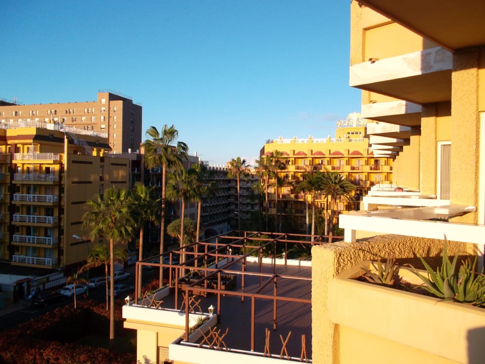 Balkonblick Be Live Tenerife - Adults only