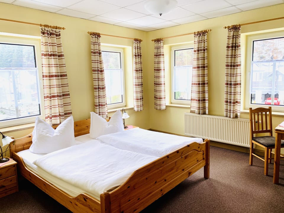 Zimmer Pension Weiberwirtschaft