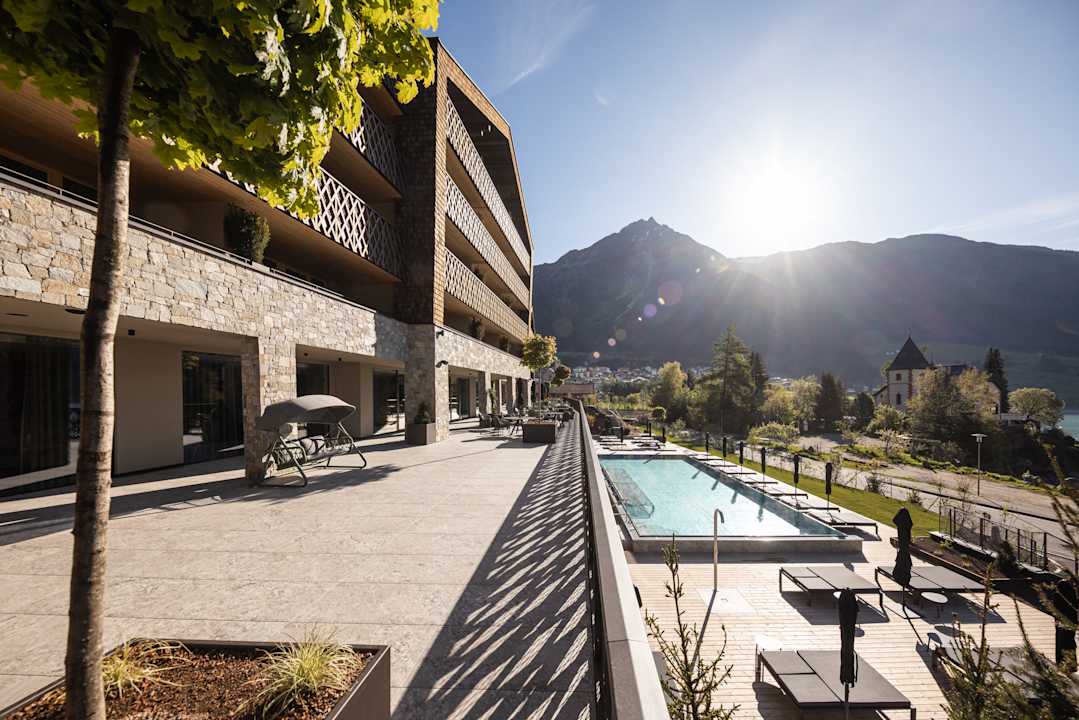 Pool DAS GERSTL Family Retreat