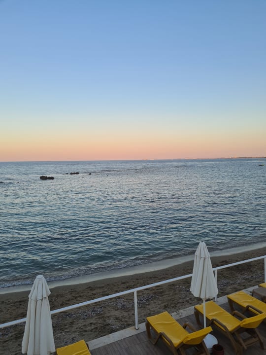 Strand Salamis Bay Conti Resort Hotel & Casino