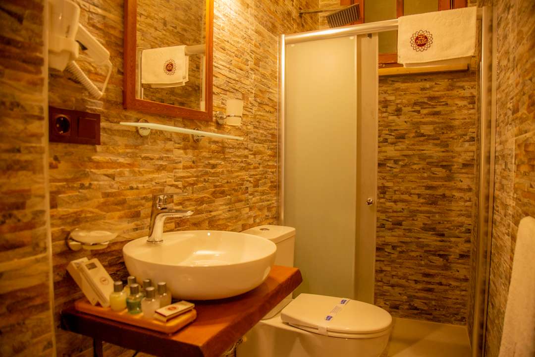 Zimmer Sarnic Butik Otel