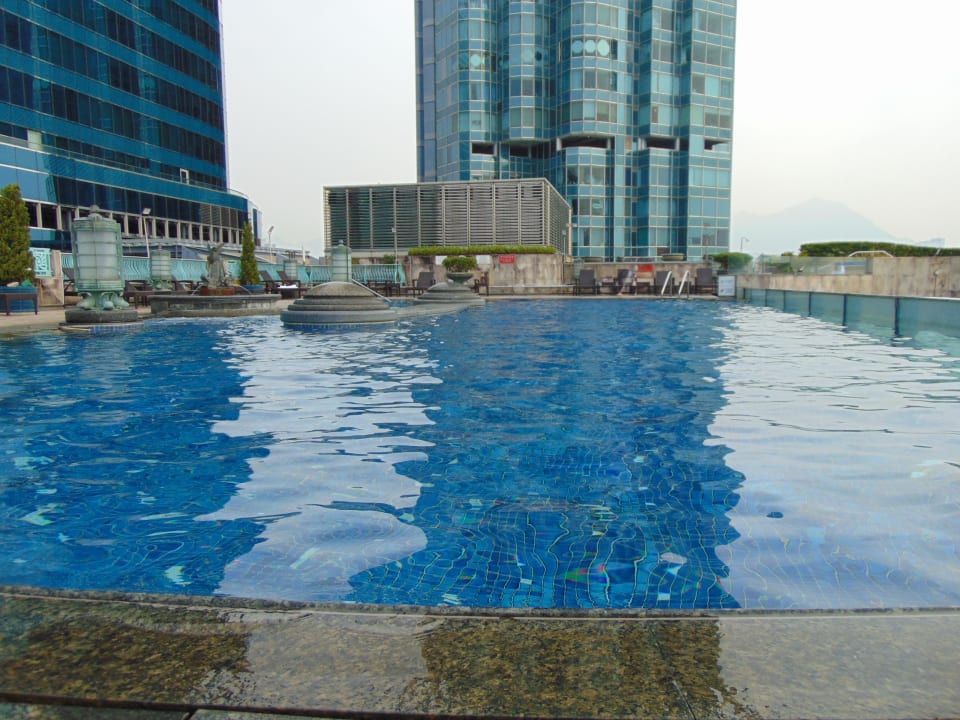 Pool Harbour Grand Kowloon