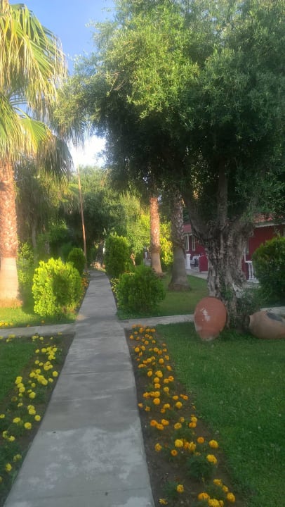 Bungalow in Gartenanlage Side Altinkum Hotel