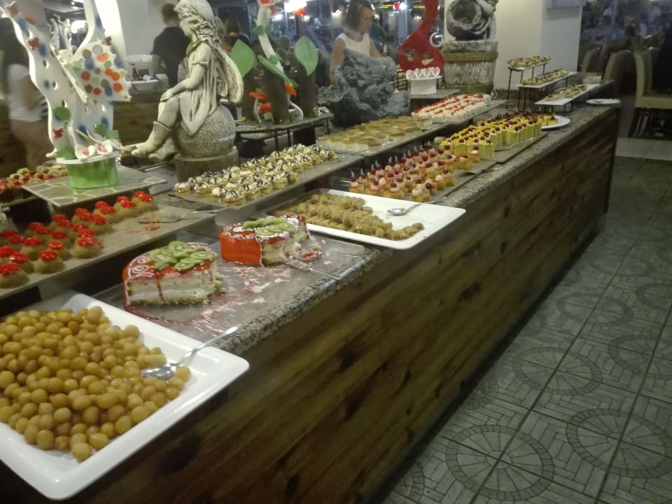 Restaurant Club Turtas Beach Hotel