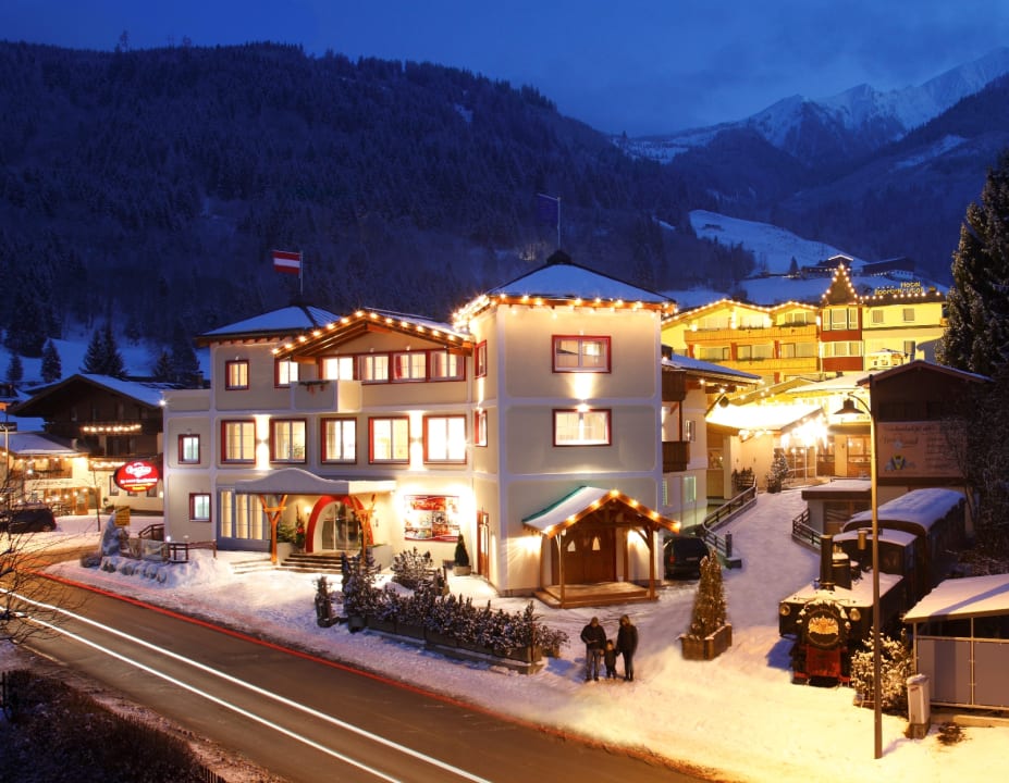 Außenansicht Vötters Verwöhnhotel Kaprun