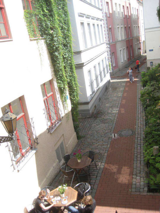 Blick aus dem Fenster Konventa Sēta Hotel Keystone Collection