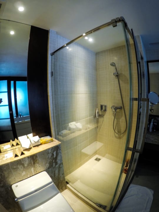 Zimmer La Flora Khao Lak