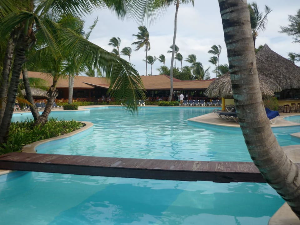 Ein Poolbereich Grand Palladium Select Bávaro Resort & Spa