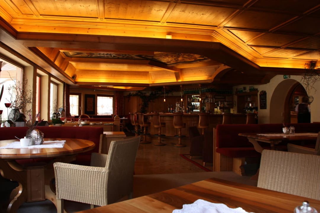 Kaminstube/Bar Hotel Alpin Spa Tuxerhof