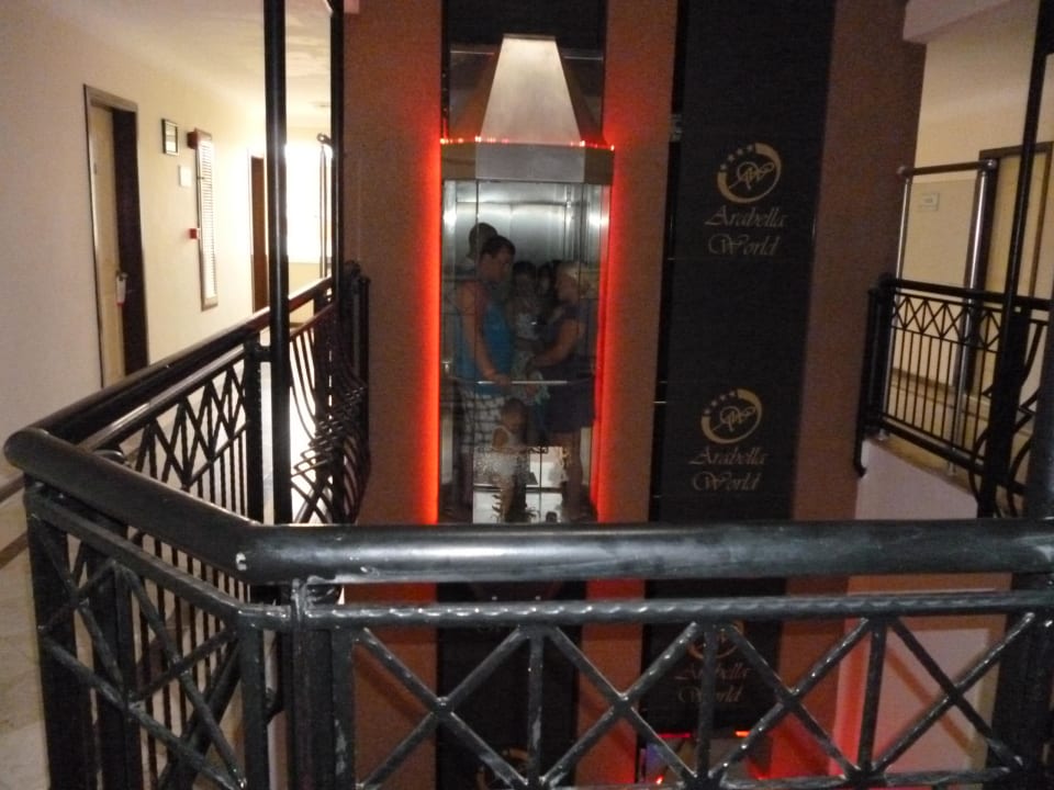 Fahrstuhl Hotel Arabella World