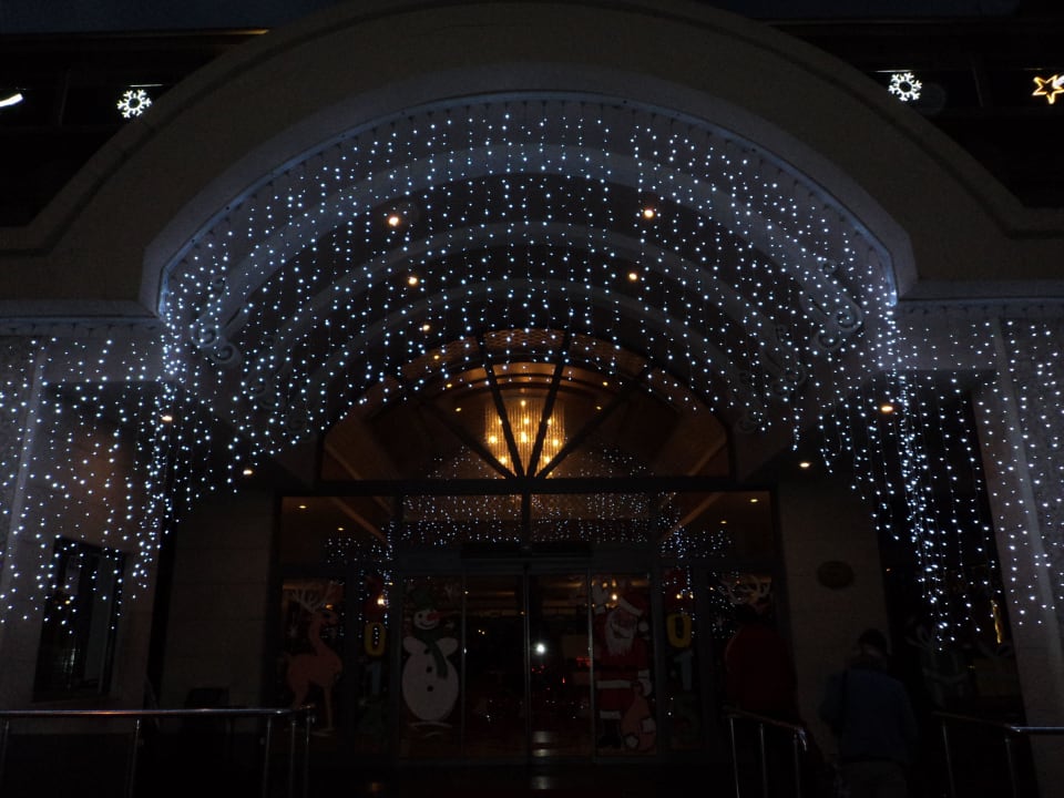 Schöne Weihnachtsdeko 2014/15 Seaden Corolla Hotel