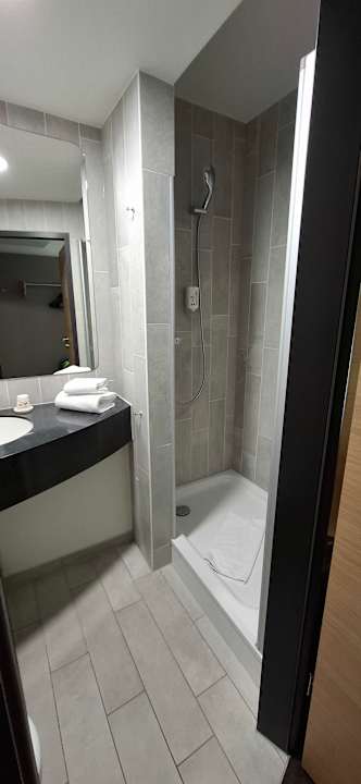 Zimmer B&B Hotel München-Airport