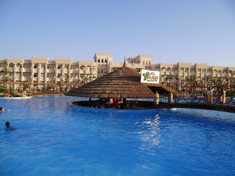 Poolbar Pickalbatros Palace Resort