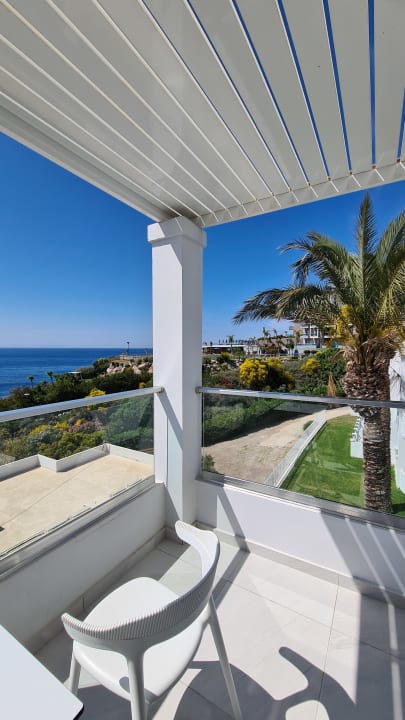 Zimmer Dimitra Beach Hotel & Suites