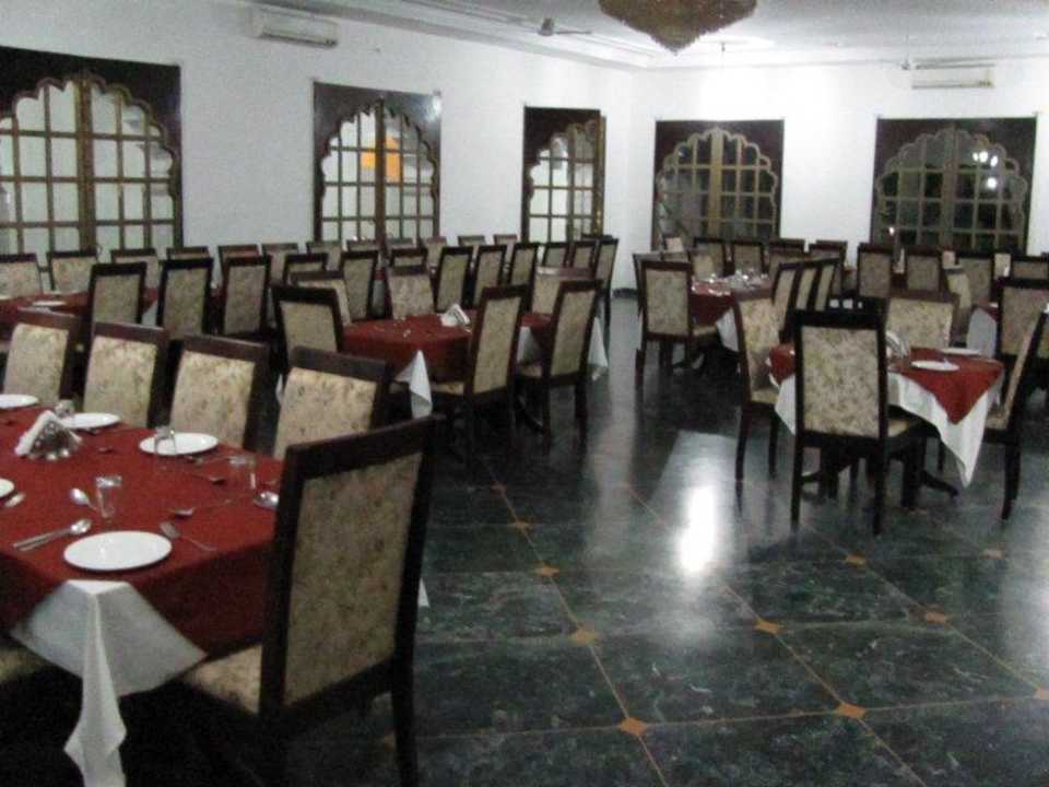 Sauber Hotel Udai Vilas Palace Mandawa