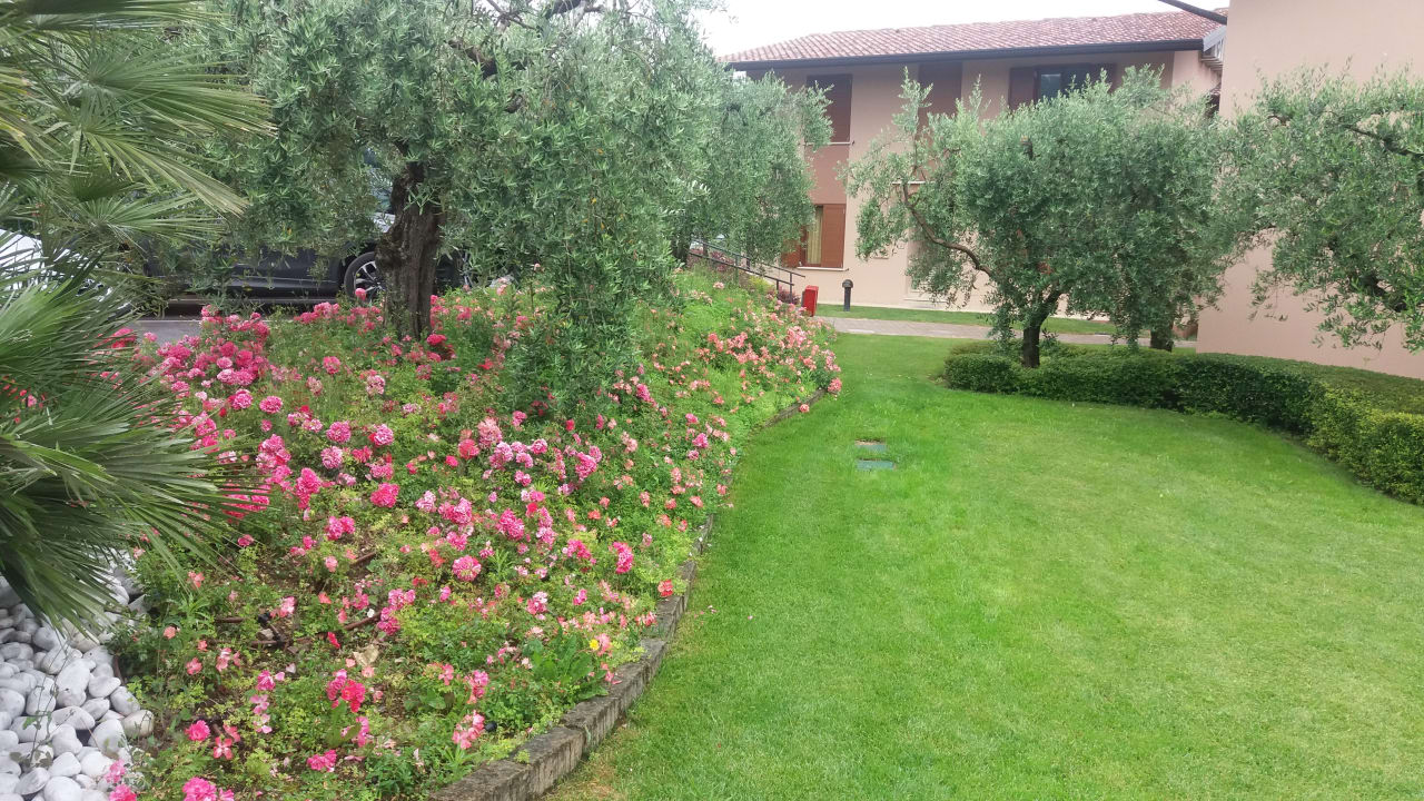 Gartenanlage Residence Onda Blu