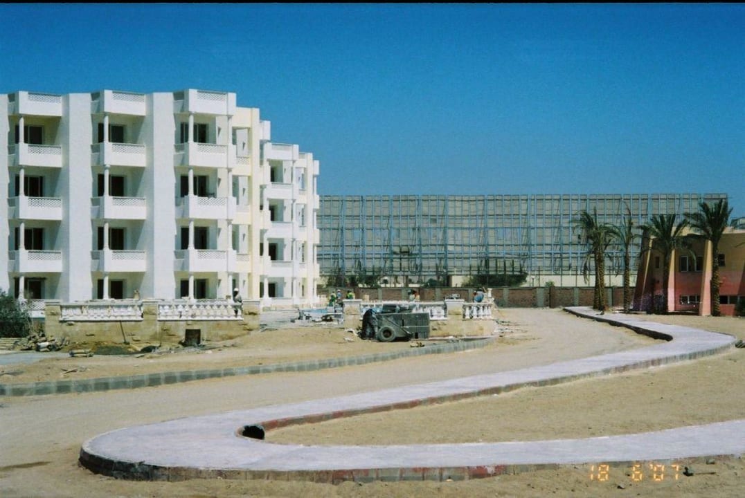 Golden 5 City Blend Club Aqua Resort