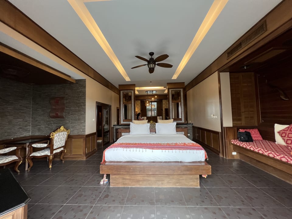 Zimmer Ammatara Pura Beach Resort