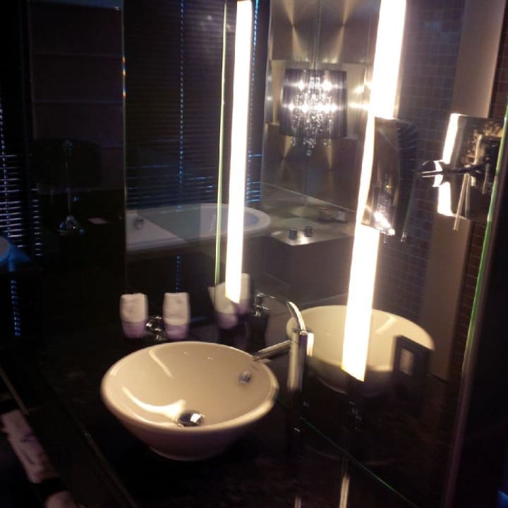 Bad in Suite Hotel Atrium Mainz