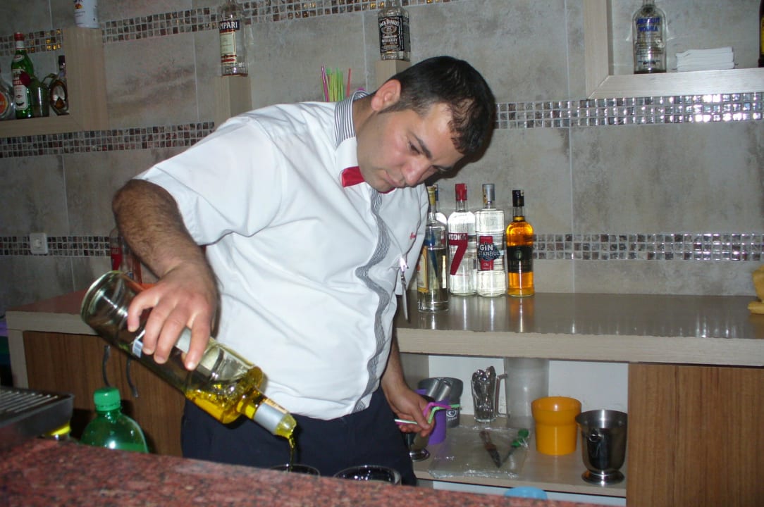 Umut bei der Arbeit Hane Family Resort