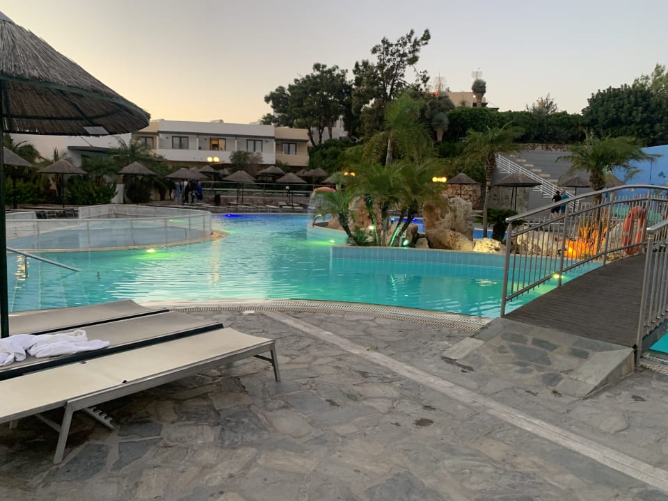 Pool Atlantica Mikri Poli Rhodes