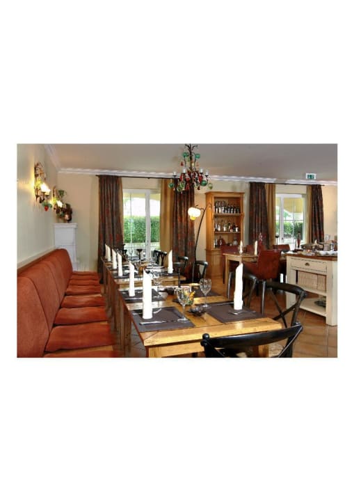 Restaurant Grete Hotel Ampervilla