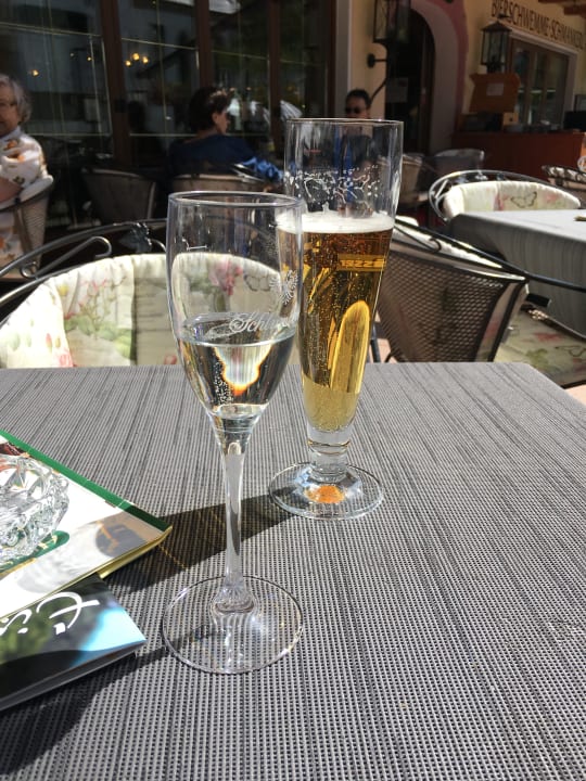 Sehr schöne Sonnenterrasse Das Kaltschmid - Familotel Tirol