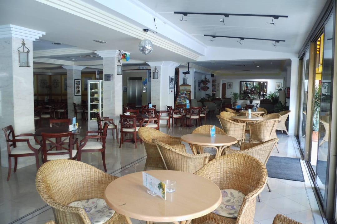 Angenehmer Tagesraum Hotel Amoros