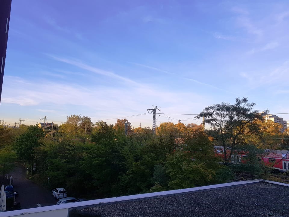 Ausblick Essential by Dorint Frankfurt-Niederrad