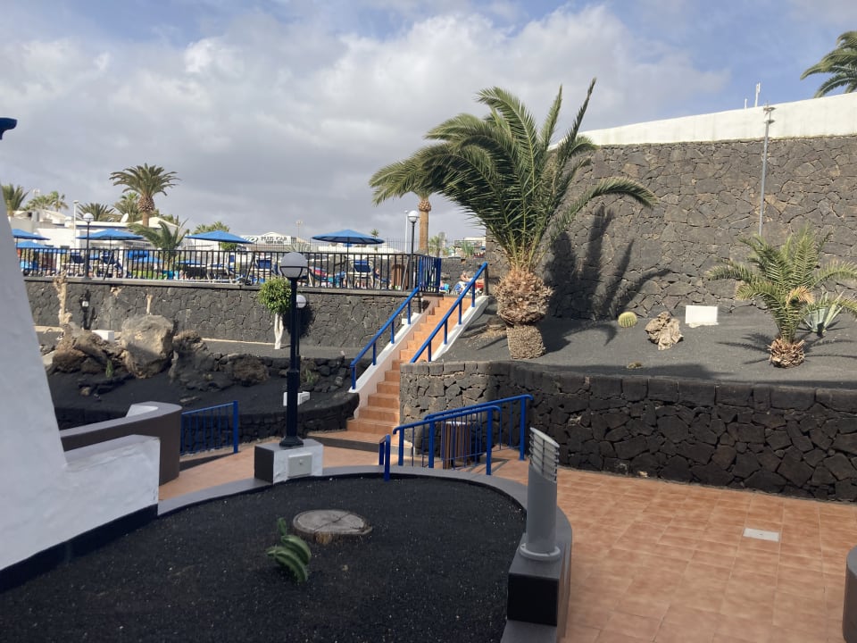 Gartenanlage Ereza Apartamentos Los Hibiscos- Adults Only