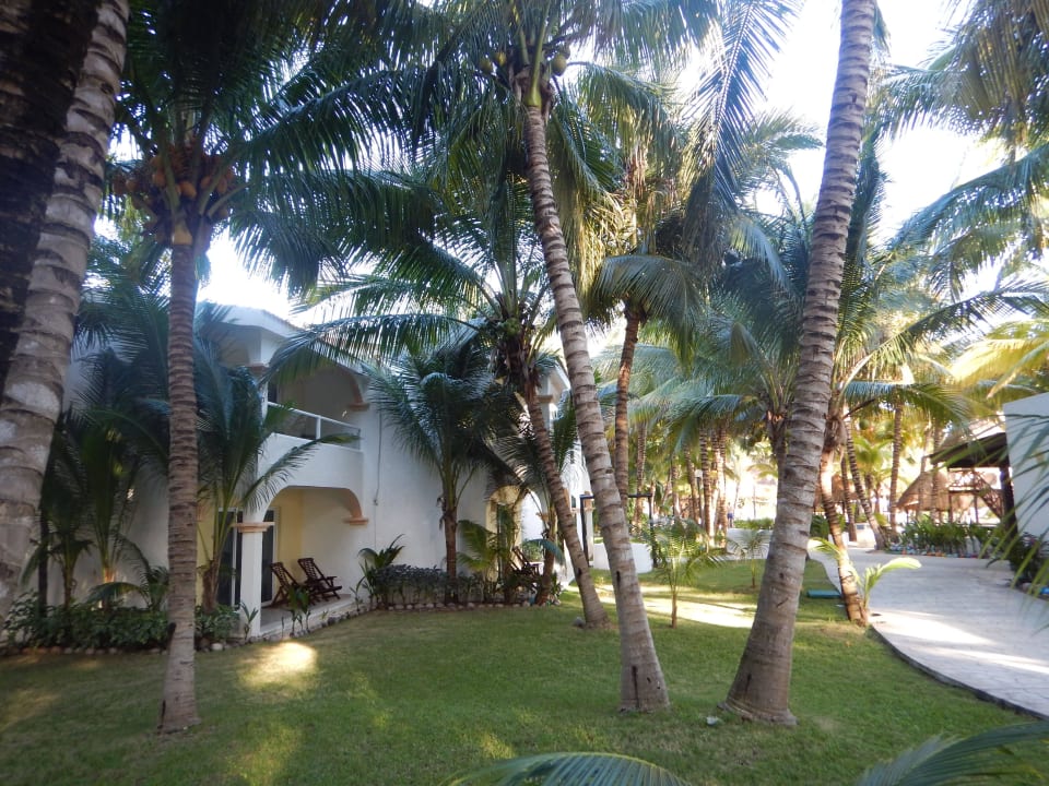 Gepflegte Parkanlage TUI BLUE El Dorado Seaside Suites