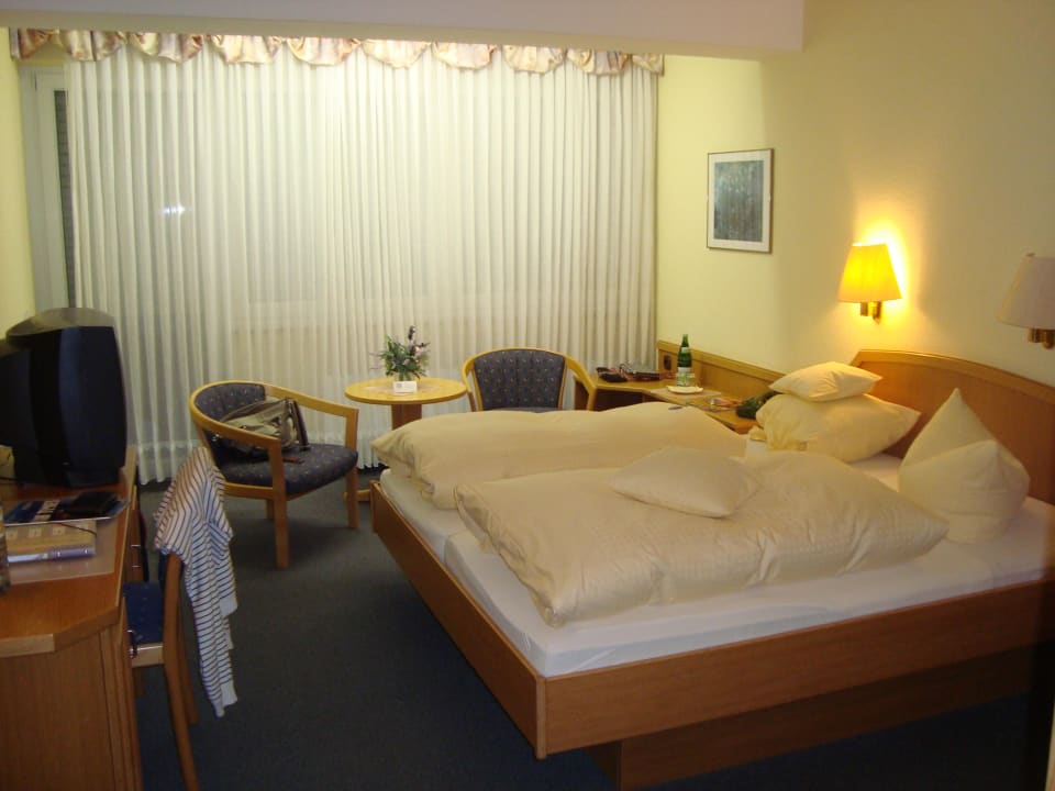 Gesamtansicht Zimmer Haus Andrea