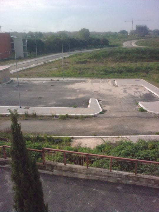 Ausblick von unserem Zimmer Holiday Inn Express rome-east