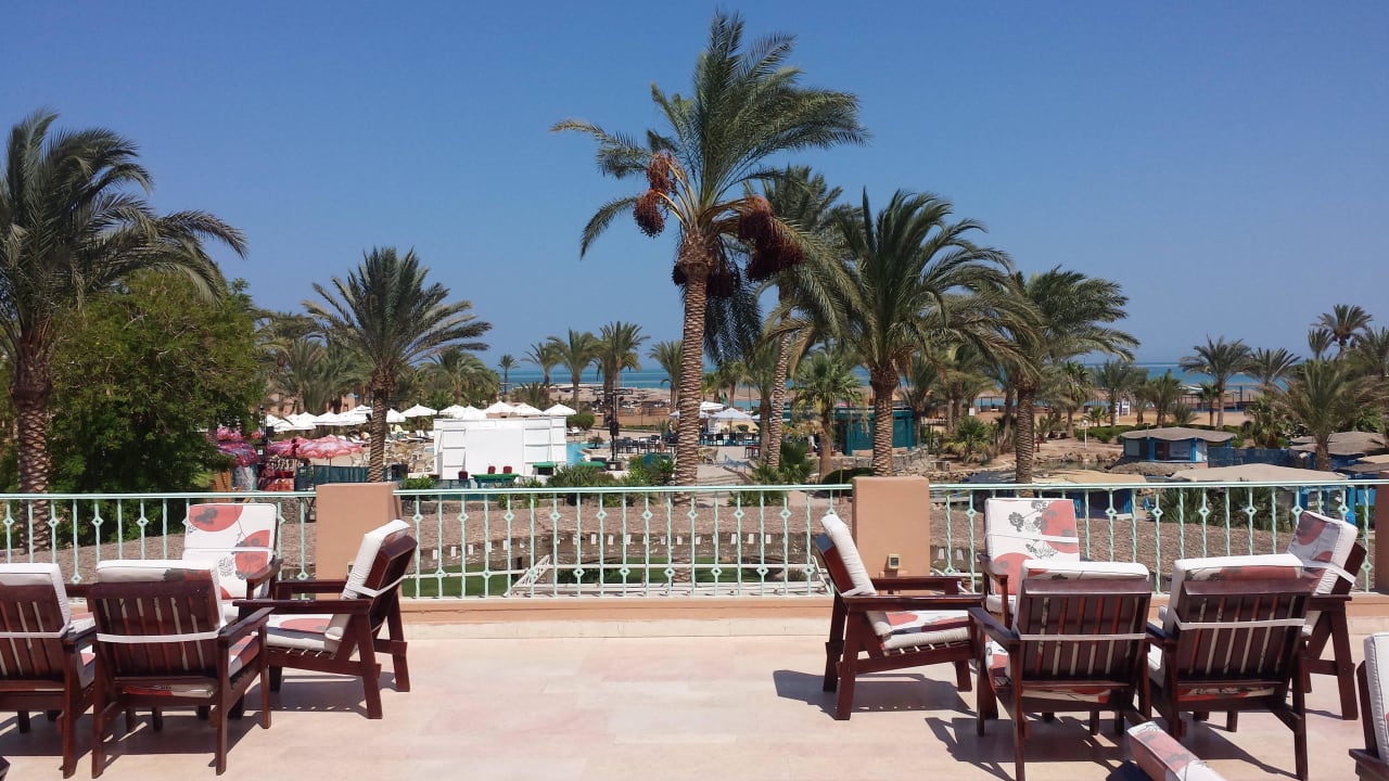 Ausblick von der Bar Richtung Pool Meer Club Paradisio El Gouna, Red Sea