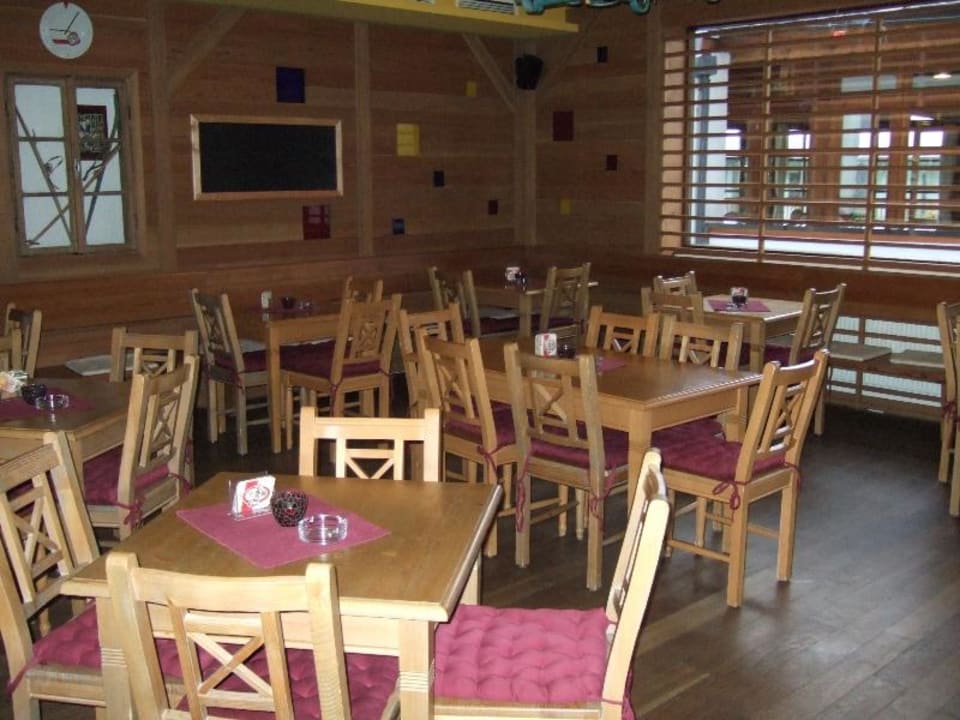 Sitzplätze in der Bar Gut Wenghof - Family Resort