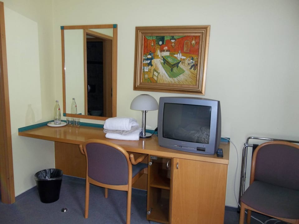 Zimmereinrichtung Hotel Lochmühle