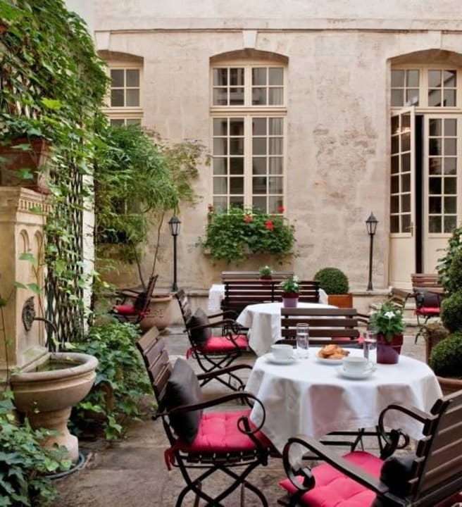 Patio Hotel D' Aubusson