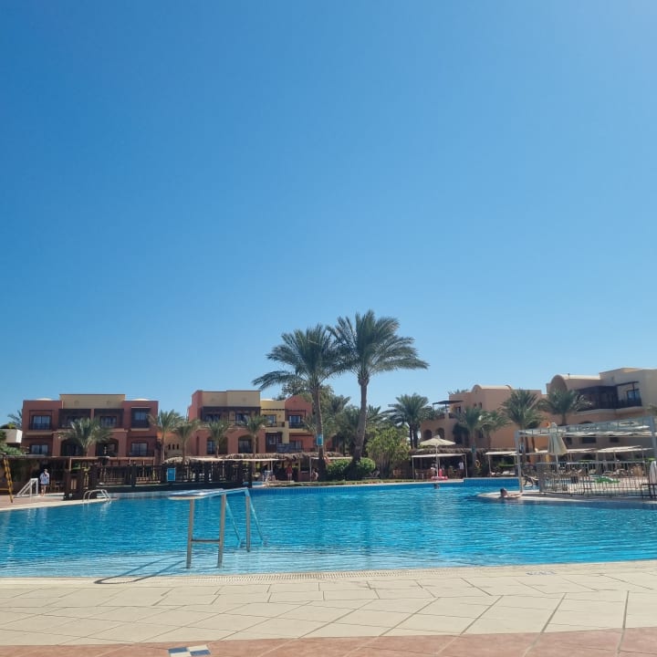 Pool Jaz Makadi Saraya Resort