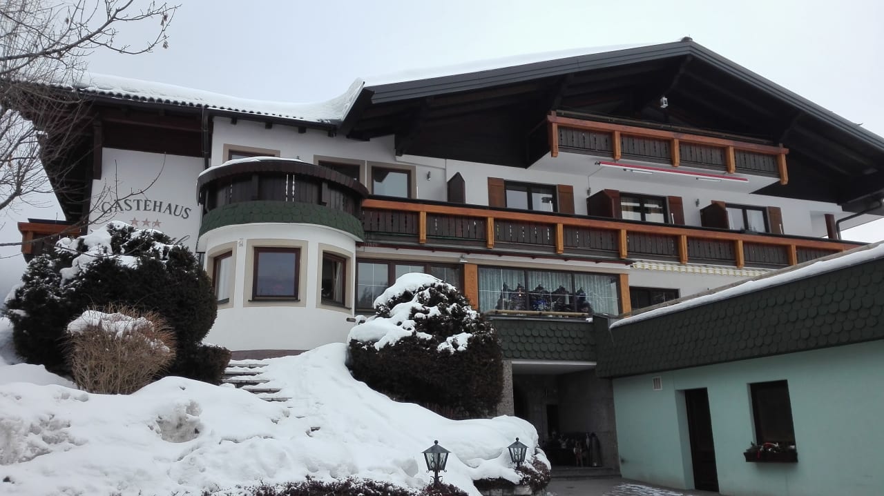 Außenansicht Frühstückspension Gästehaus Elisabeth