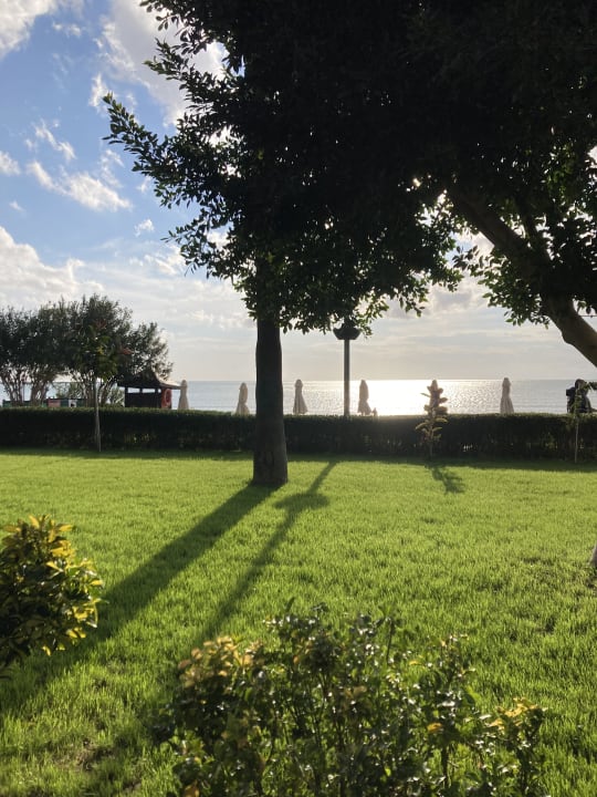 Gartenanlage Nerton Hotel - Erwachsenenhotel ab 16 Jahren