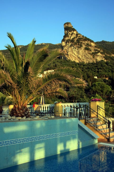 Interior,exterior,swimming pool,beach Summer Dream Apartments