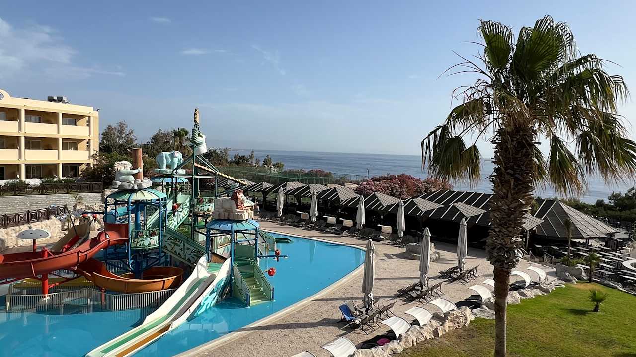 Ausblick Hotel Kalithea Mare Palace
