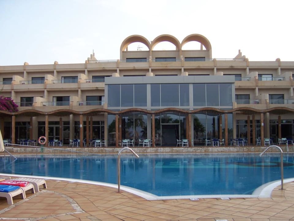 Pool SBH Hotel Taro Beach