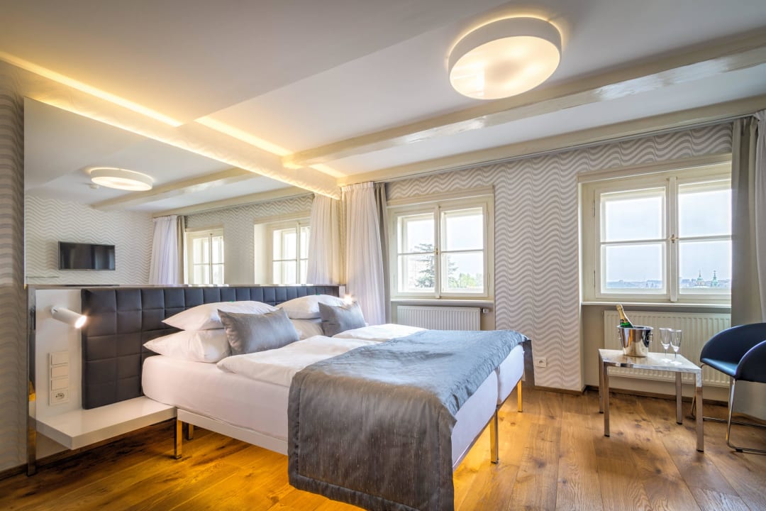 Rooms Hotel Golden Star