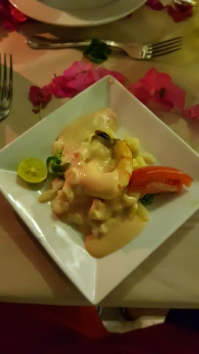 Gastro Brayka Bay Resort