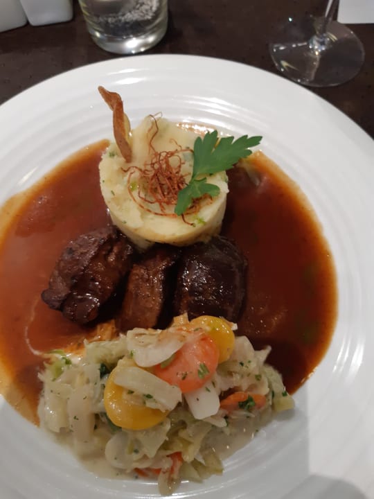 Gastro Warias Hotel & Restaurant am Geiseltalsee - Nähe Merseburg